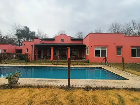 VENTA CASA 6 DORMITORIOS LOMAS D FATIMA AP CREDIT 