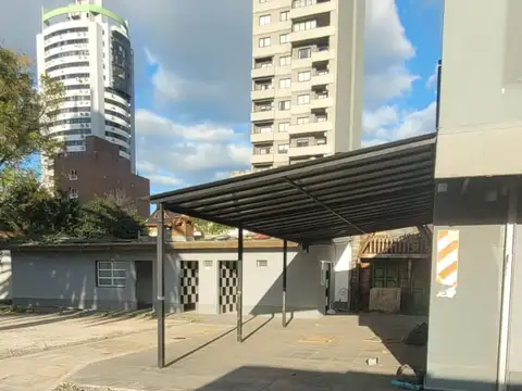 Avenida Presidente Juan Domingo Perón 900