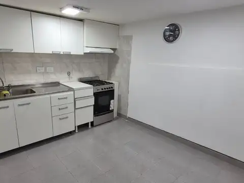 Depto Tipo Casa en Venta de 8 ambientes