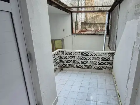Depto Tipo Casa en Venta 73 años