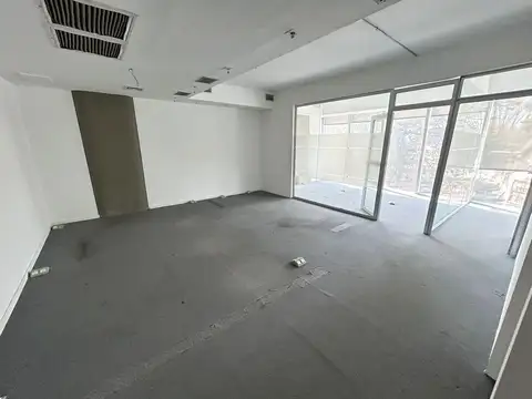Oficina en Alquiler en Olivos Vías/Río, USD 1.000
