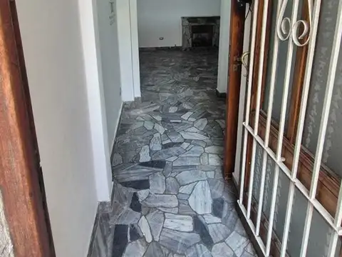 Depto Tipo Casa en Alquiler de Monoambiente