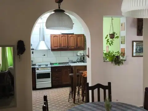 PH en venta - 2 Dormitorios 1 Baño - Parque Chas