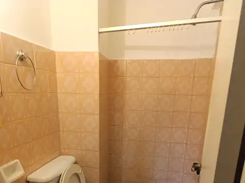 Hortiguera 200, Piso 1