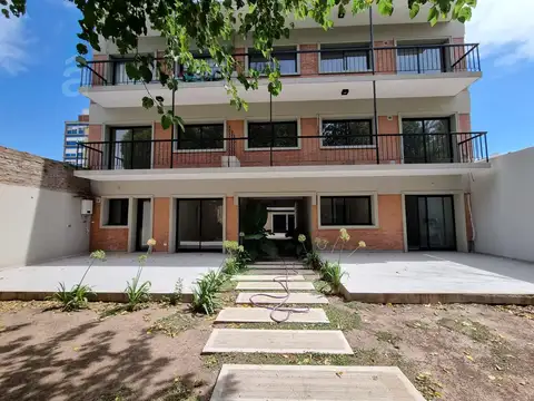 Departamento en Venta en Villa Ballester - 2 Ambientes a estrenar - Amplio Jardín y parrilla