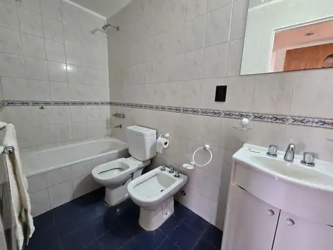 Departamento en Alquiler en Luis Agote, $ 450.000