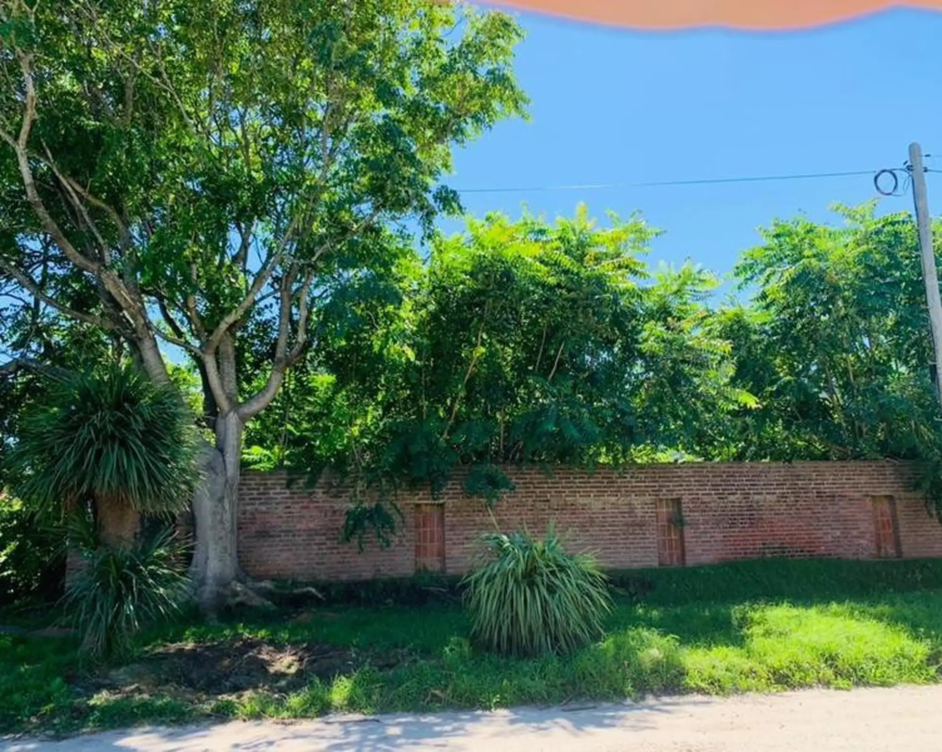 LOTE EN ESQUINA ZONA CAISAMAR