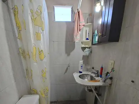 Casa en Venta en Isidro Casanova, USD 55.000