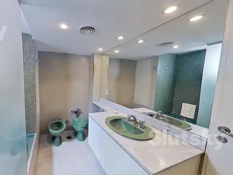 Departamento en Venta de 5 ambientes