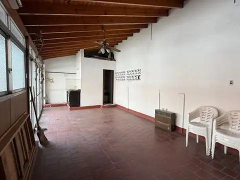 Depto Tipo Casa en Venta en Avellaneda, USD 164.000