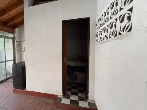 Depto Tipo Casa en Venta 76 años