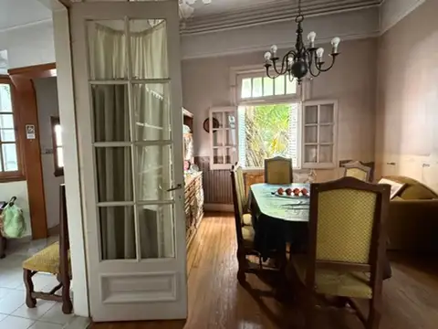 Depto Tipo Casa en Venta 76 años