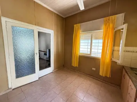 50 entre 123 y 124, Ensenada 300