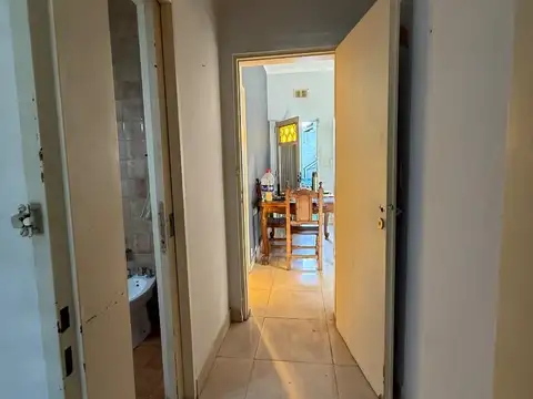 Casa 3 ambientes con 2 baños