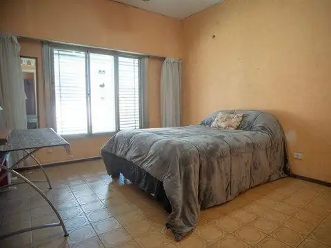 VENTA CASA 3 AMB (PATIO + TERRAZA) - MONTE GRANDE