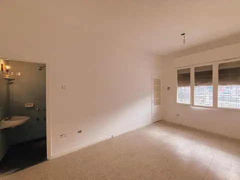 Terreno en Venta 10  mts Fondo