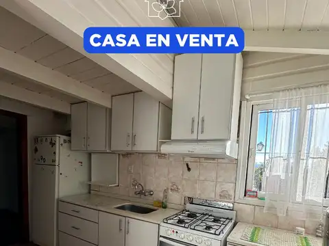 Casa 4 ambientes con 1 baño