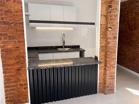 Depto Tipo Casa en Venta de 2 ambientes