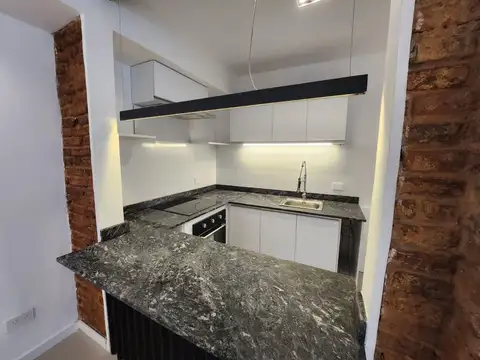 Depto Tipo Casa 2 ambientes con 1 baño