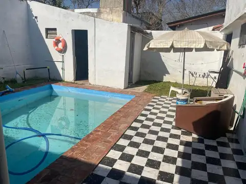 Venta Casa 3 amb Beccar Jardin Fondo Pileta