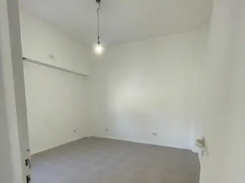 Depto Tipo Casa en Venta en William Morris, USD 55.000