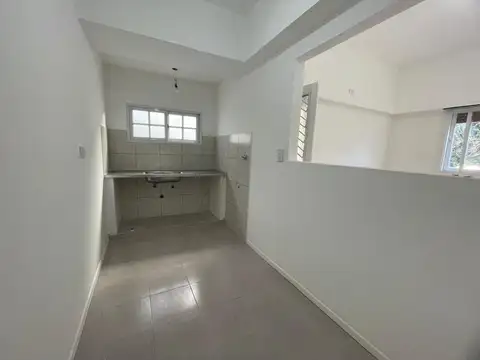 VENTA PH 2 AMBIENTES CON PARQUE HURLINGHAM