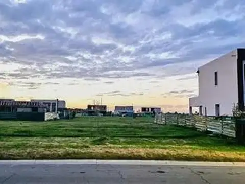 Venta Lote Interno barrio Riberas Puertos del Lago Escobar