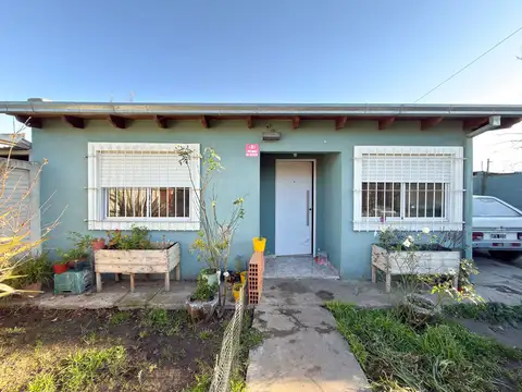 VENTA CASA SOBRE LOTE DE 331M2 TODOS LOS SERVICIOS