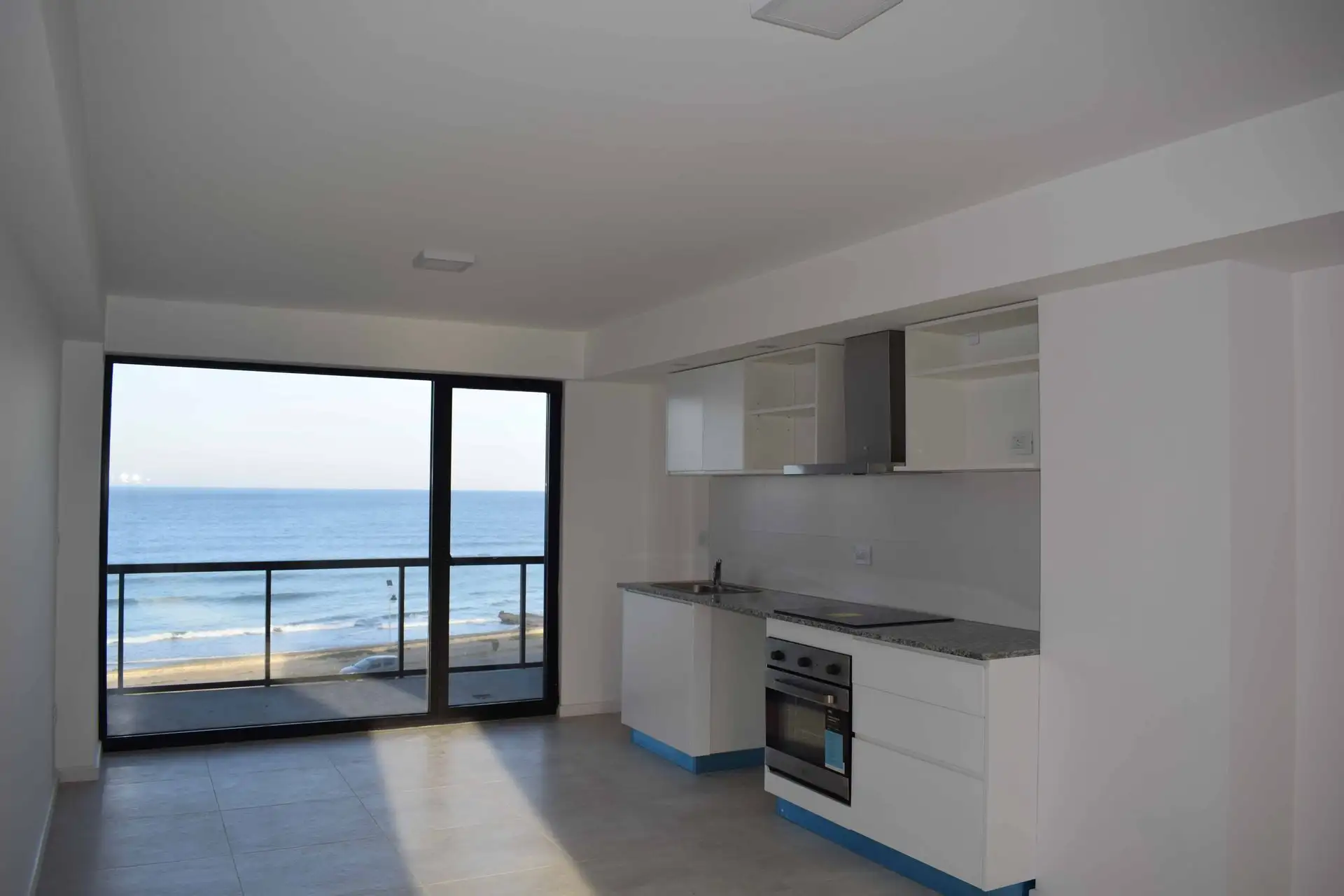 Venta Semi piso a Estrenar frente al mar Tromarco