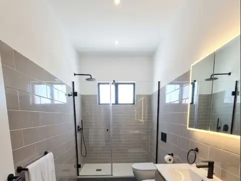 Depto Tipo Casa en Venta 60 años