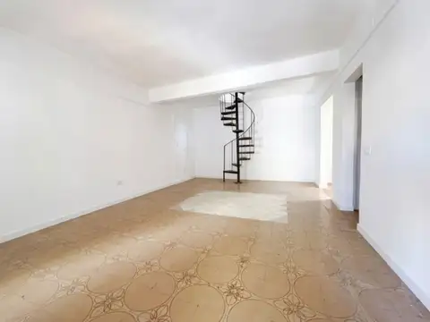Depto Tipo Casa en Venta de 3 ambientes