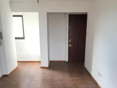 OPORTUNIDAD 1 DORMITORIO 1 BAÑO LIV COM BALCON FRENTE