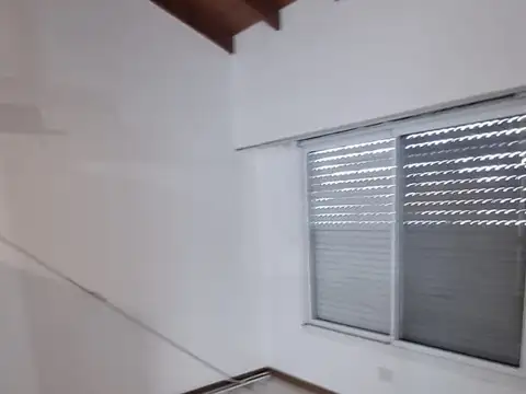 Casa en Alquiler en Los Polvorines, $ 2.800.000