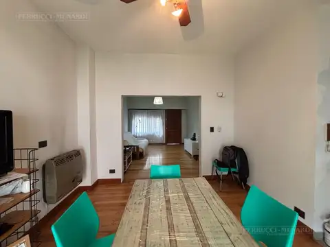 Casa 3 ambientes con 2 baños