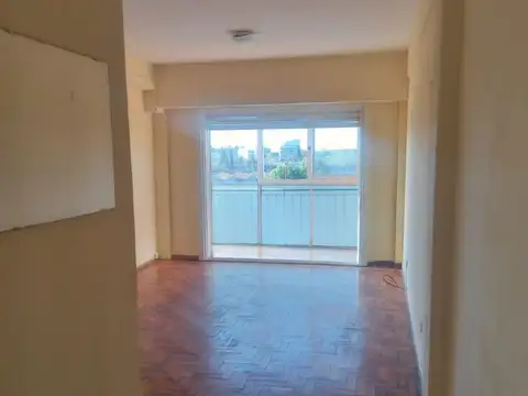 Departamento en alquiler 4 ambientes en Linier 