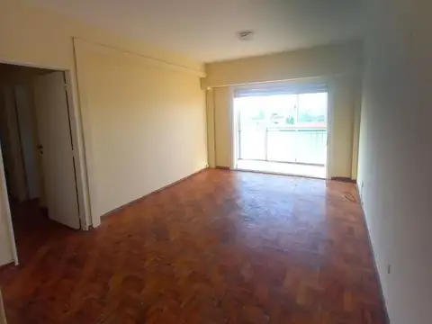 Avenida Rivadavia 10900