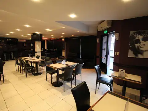 OPORTUNIDAD VENTA LOCAL COMERCIAL PLANTA BAJA ESCUCHA OFERTA