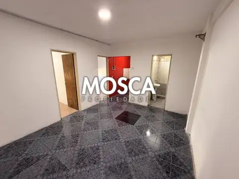 Depto Tipo Casa en Alquiler de 3 ambientes