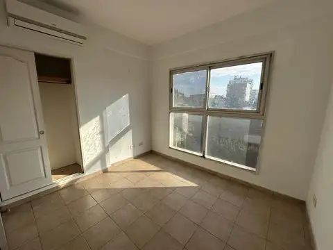 Departamento en Ramos Mejia