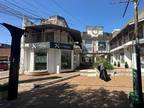 Avenida Rafael Núñez 4600