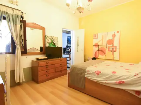 VENTA PH 4 AMB. CON PATIO Y TERRAZA APTO CREDITO