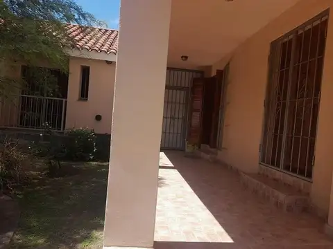 Los Naranjos 300