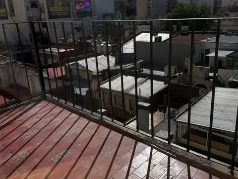 Teodoro García 2400