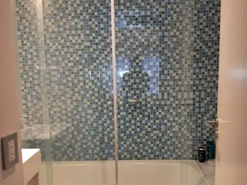 Departamento 2 ambientes con 2 baños