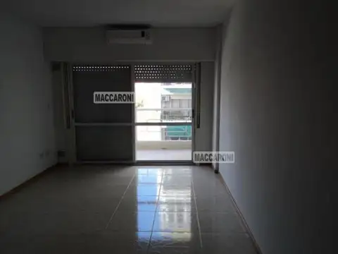 Departamento en Alquiler en Mataderos, $ 950.000