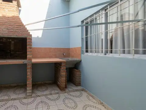 Departamento 4 ambientes con 1 baño