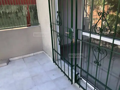 Depto Tipo Casa en Alquiler de 2 ambientes
