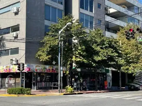 Av. Perón al 2300