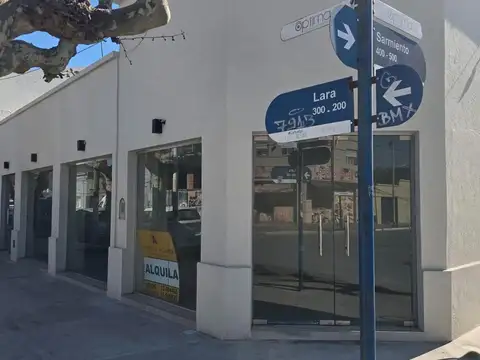 Lara Esquina Sarmiento 200