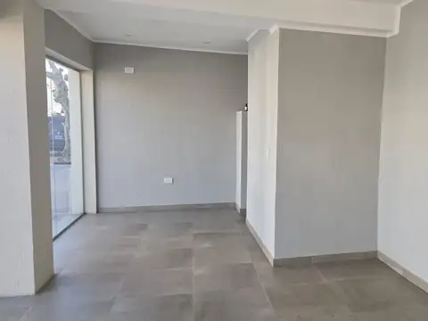 Lara Esquina Sarmiento 200